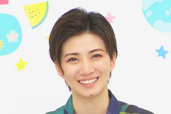 極美慎